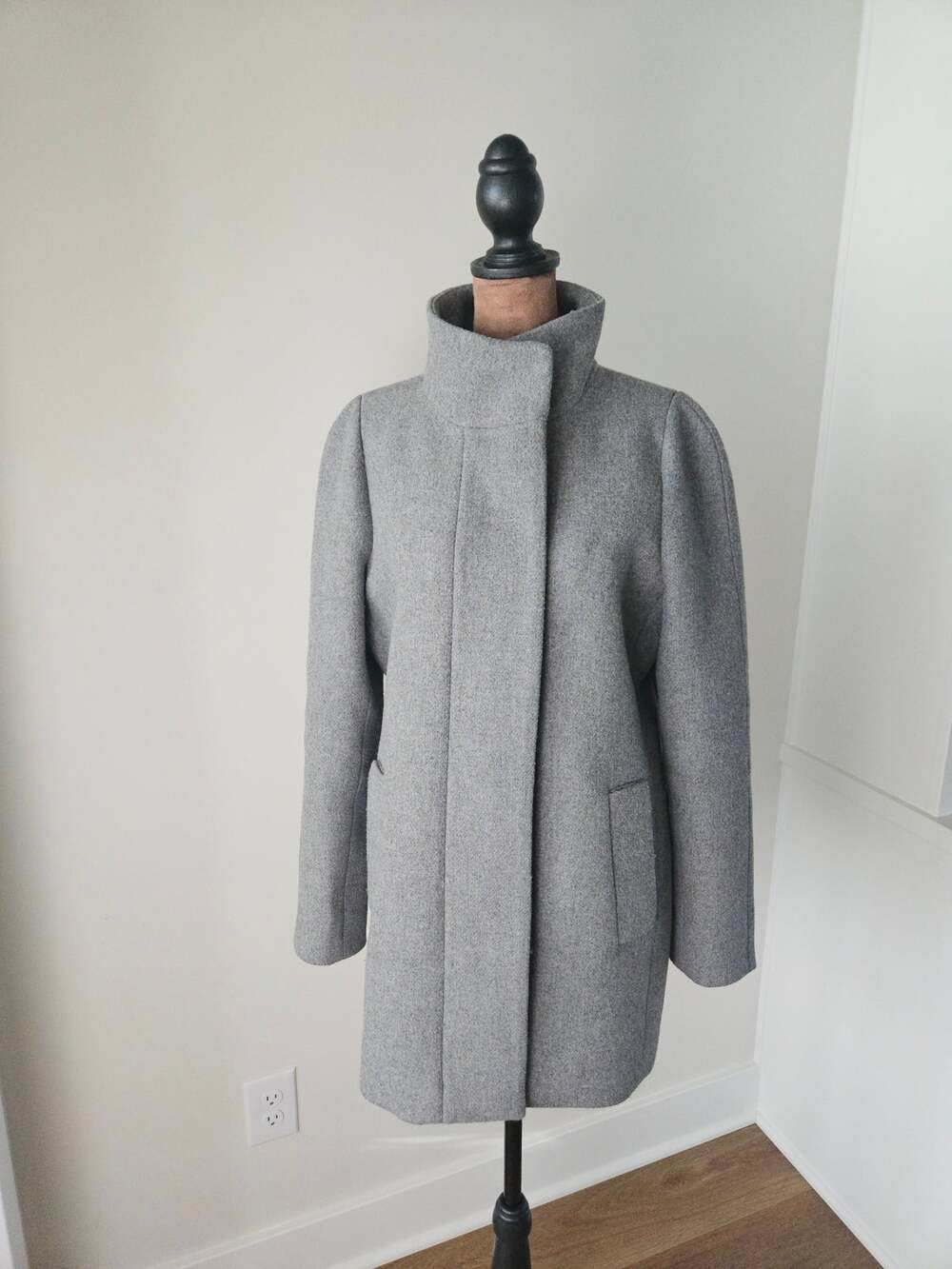 J.Crew Mercantile Gray Wool Blend City Coat Size 2 Standing Collar Zip J6140
